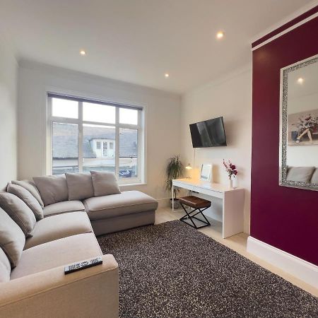 The Dragon Pad Boutique Apartment 로열턴브리지웰즈 외부 사진