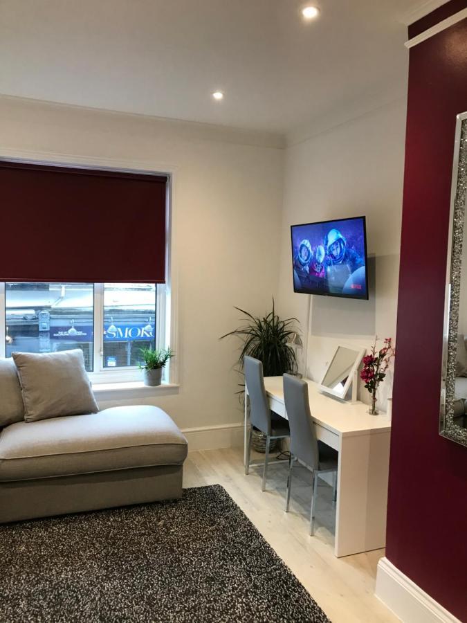 The Dragon Pad Boutique Apartment 로열턴브리지웰즈 외부 사진