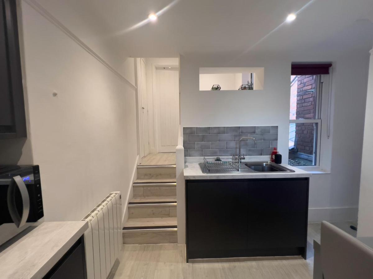 The Dragon Pad Boutique Apartment 로열턴브리지웰즈 외부 사진