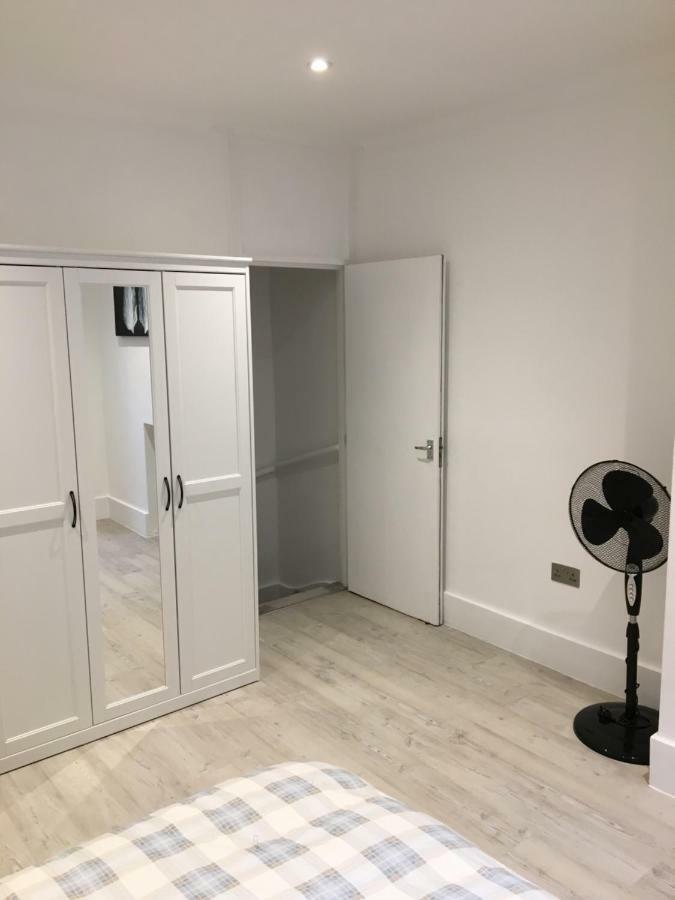 The Dragon Pad Boutique Apartment 로열턴브리지웰즈 외부 사진